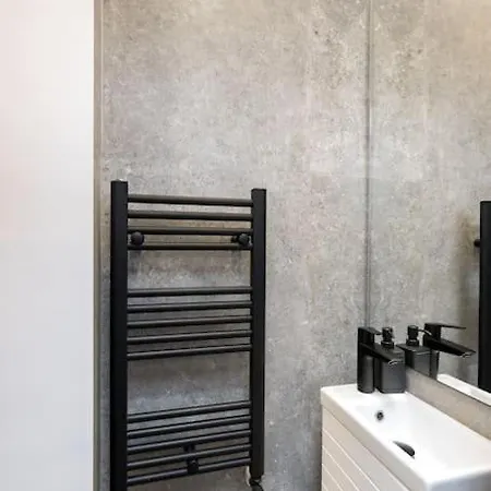 아파트 Spectacular Terrace Bright 2br Penthouse