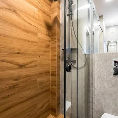 Spectacular Terrace Bright 2br Penthouse Bucharest
