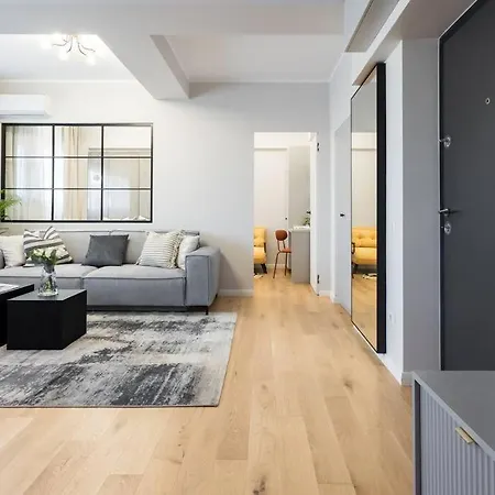 Spectacular Terrace Bright 2br Penthouse * Бухарест