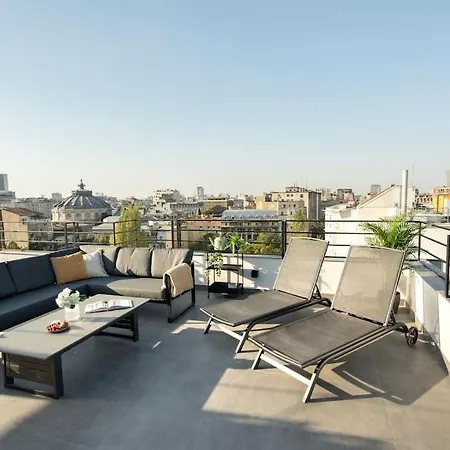 Spectacular Terrace Bright 2br Penthouse
