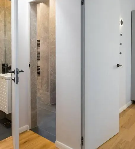 Spectacular Terrace Bright 2br Penthouse