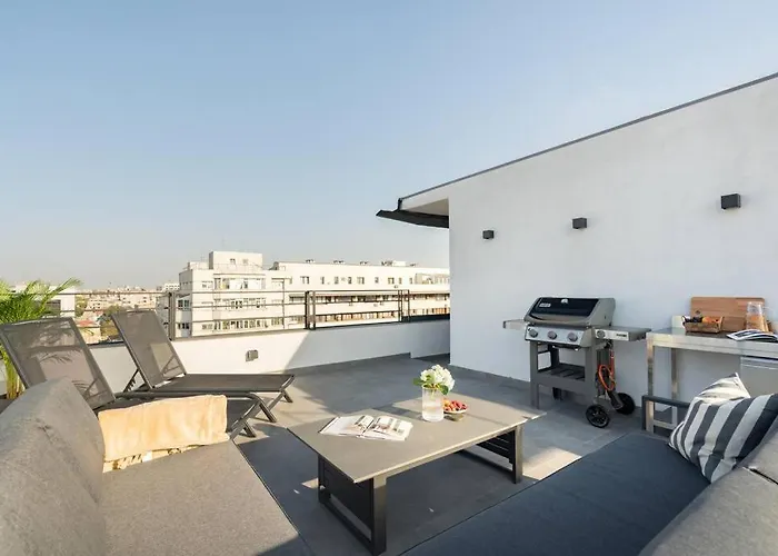 Spectacular Terrace Bright 2br Penthouse