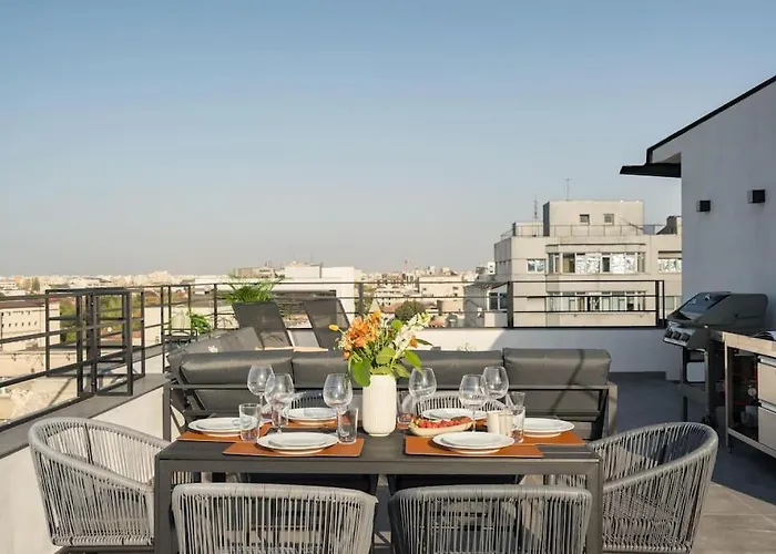 Spectacular Terrace Bright 2br Penthouse Bukarest