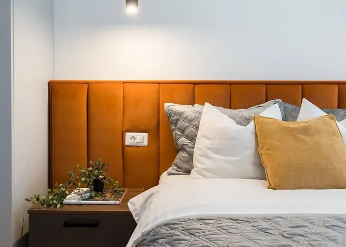 Spectacular Terrace Bright 2br Penthouse