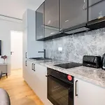 Apartament Spectacular Terrace Bright 2br Penthouse