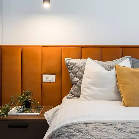 Spectacular Terrace Bright 2br Penthouse